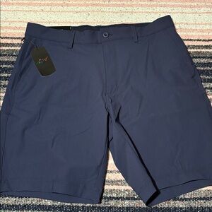 Greg Norman Performance Shorts Comfort Waistband 4-Way Stretch Fabric Easy Care!